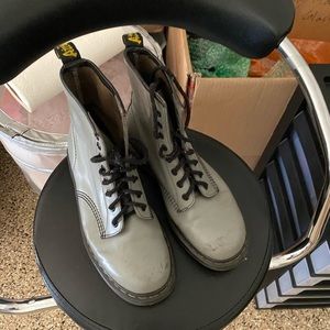 Dr Martens 1460 Boot - Grey Smooth